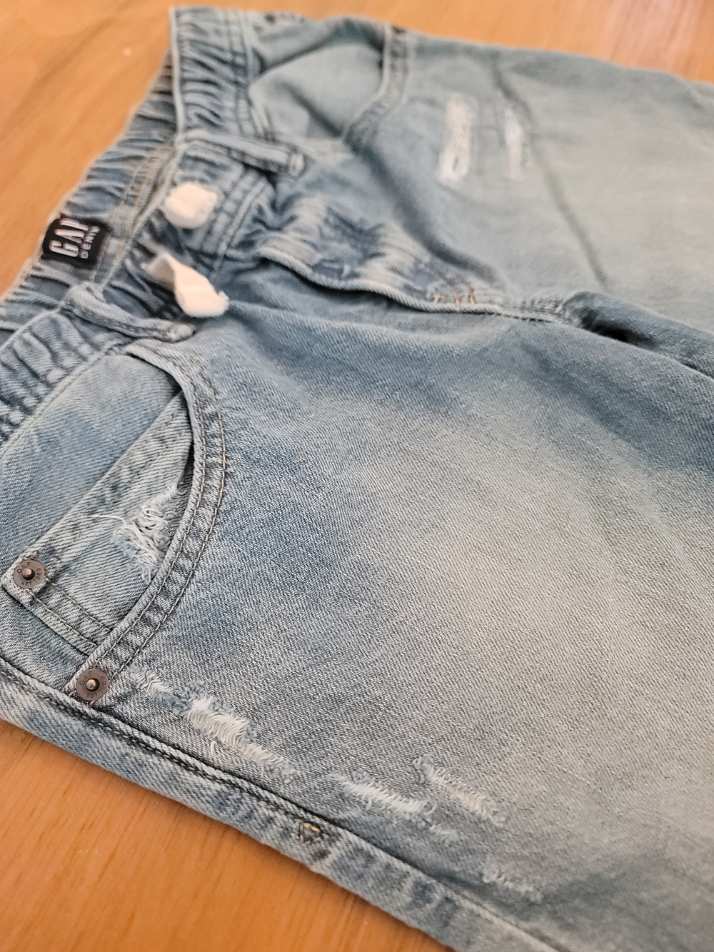 GAP Light Wash Denim Shorts - Light Blue